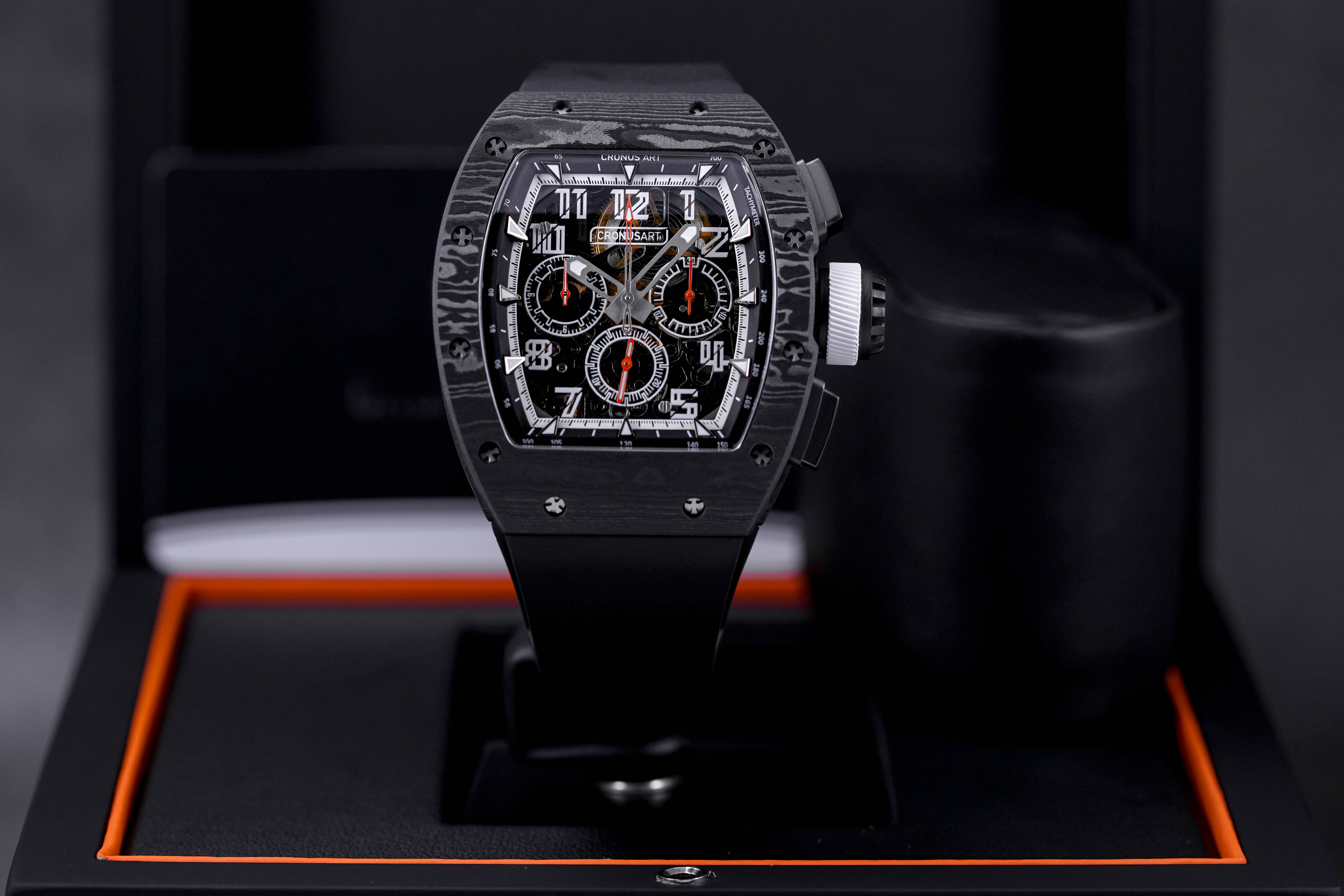 CRONUS ART TRACK CHRONOGRAPH CM002 NTPT CARBON FIBER BLACK