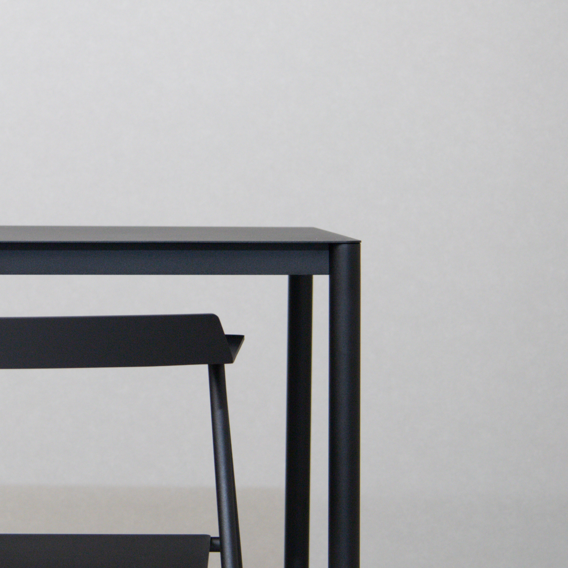 KUROSHIRO】STEEL CHAIR