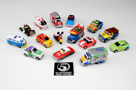 創立5周年記念！ディズニーモータース トミカ 「DREAM STAR Ⅱ