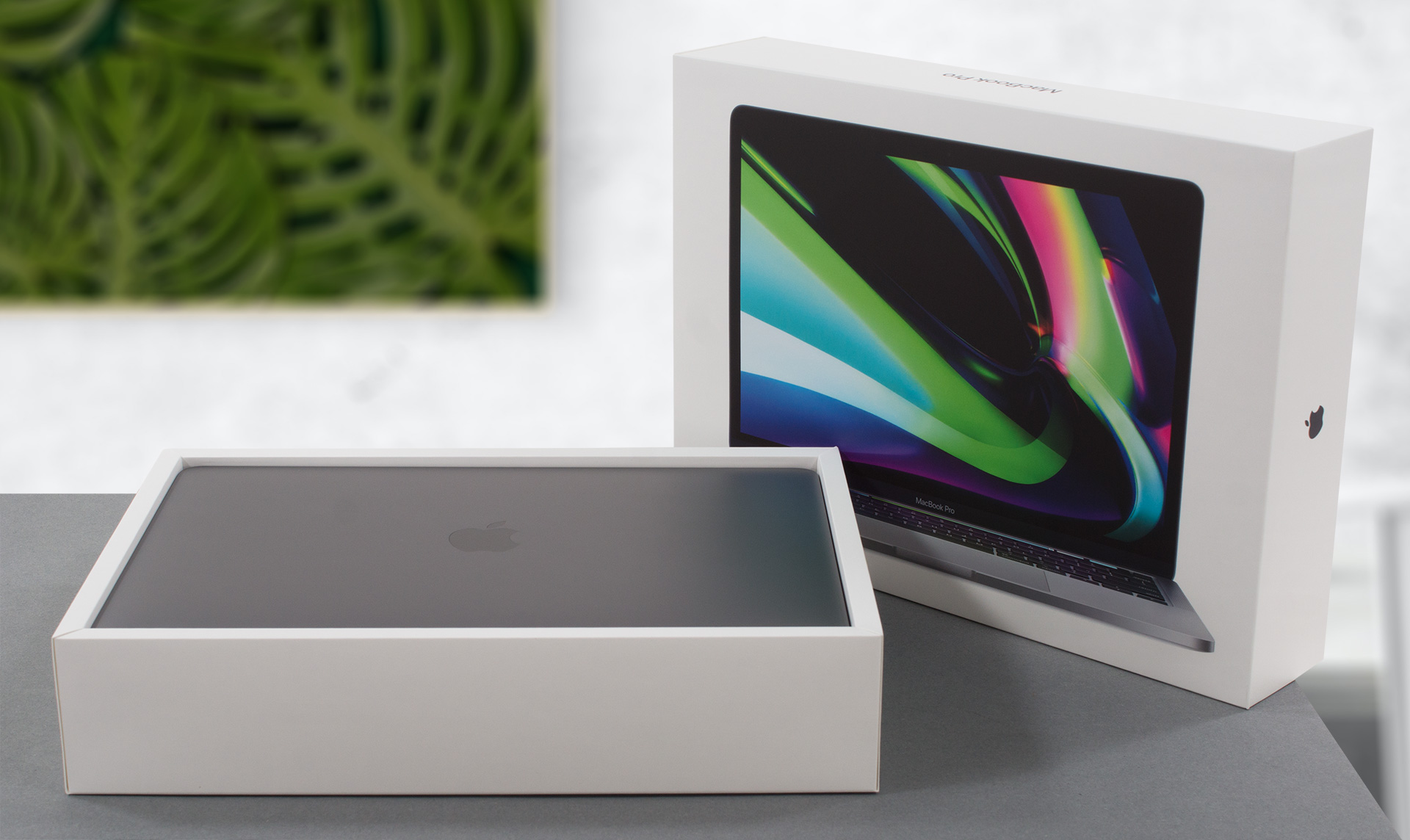 Apple MacBook Pro 13 (2022)レビュー | LaptopMedia 日本