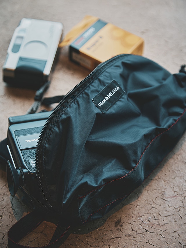 DEAN & DELUCA】BRIEFINGとの新作コラボバッグは旅行に最適