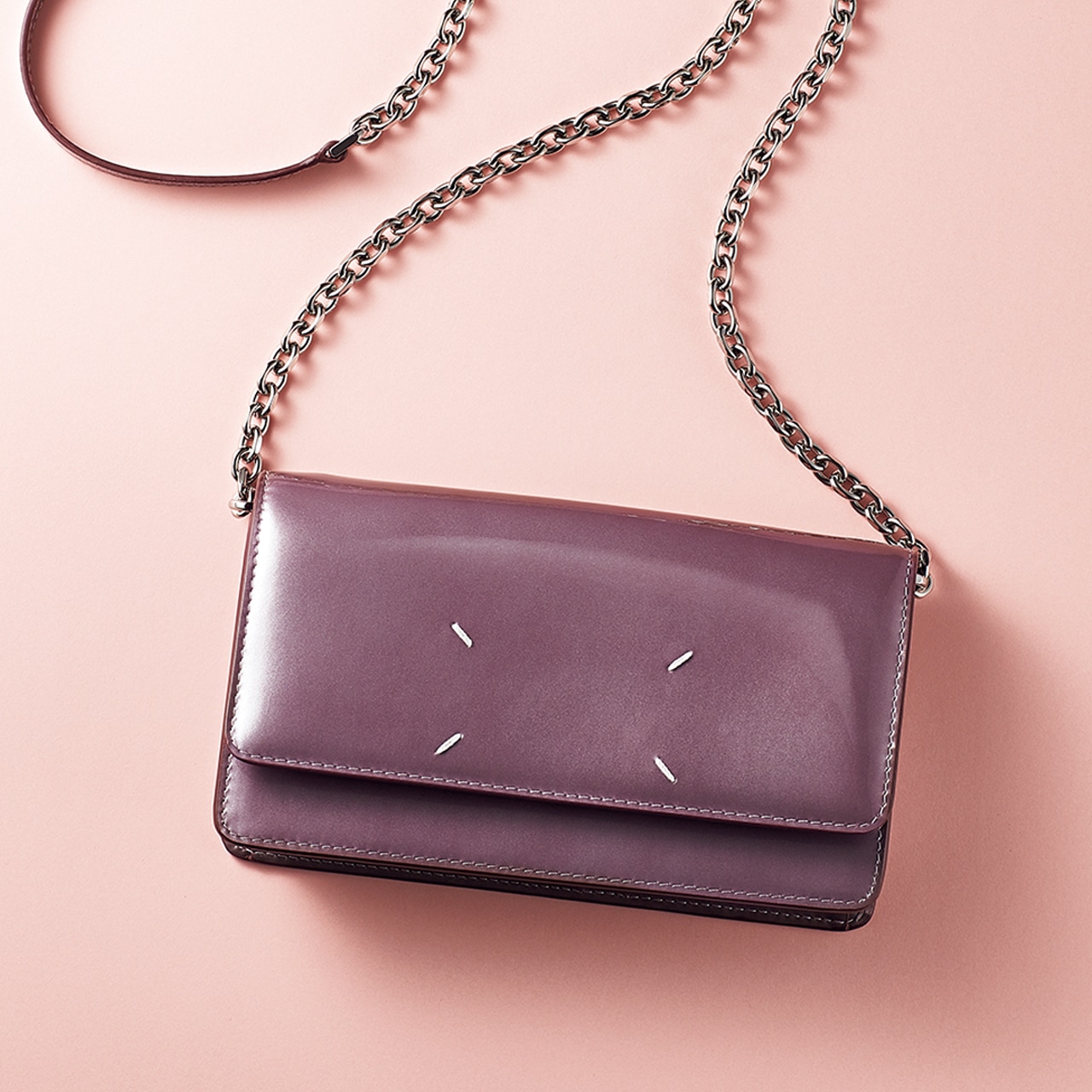 大容量【メゾン マルジェラの長財布】スマホやコスメもすっきり入る