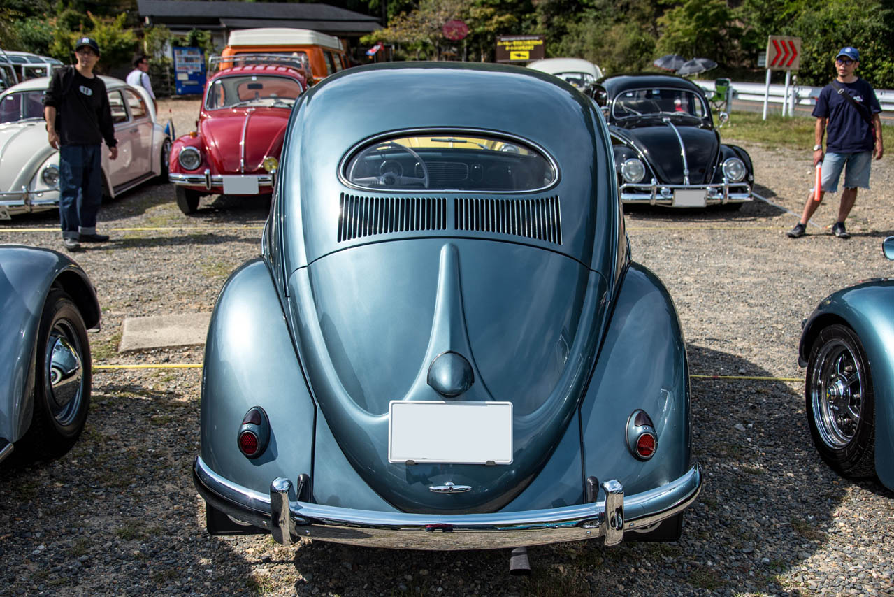 娘の「継ぎたい」で蘇った1954年式“オーバル”ビートル。空冷VWが結ぶ25