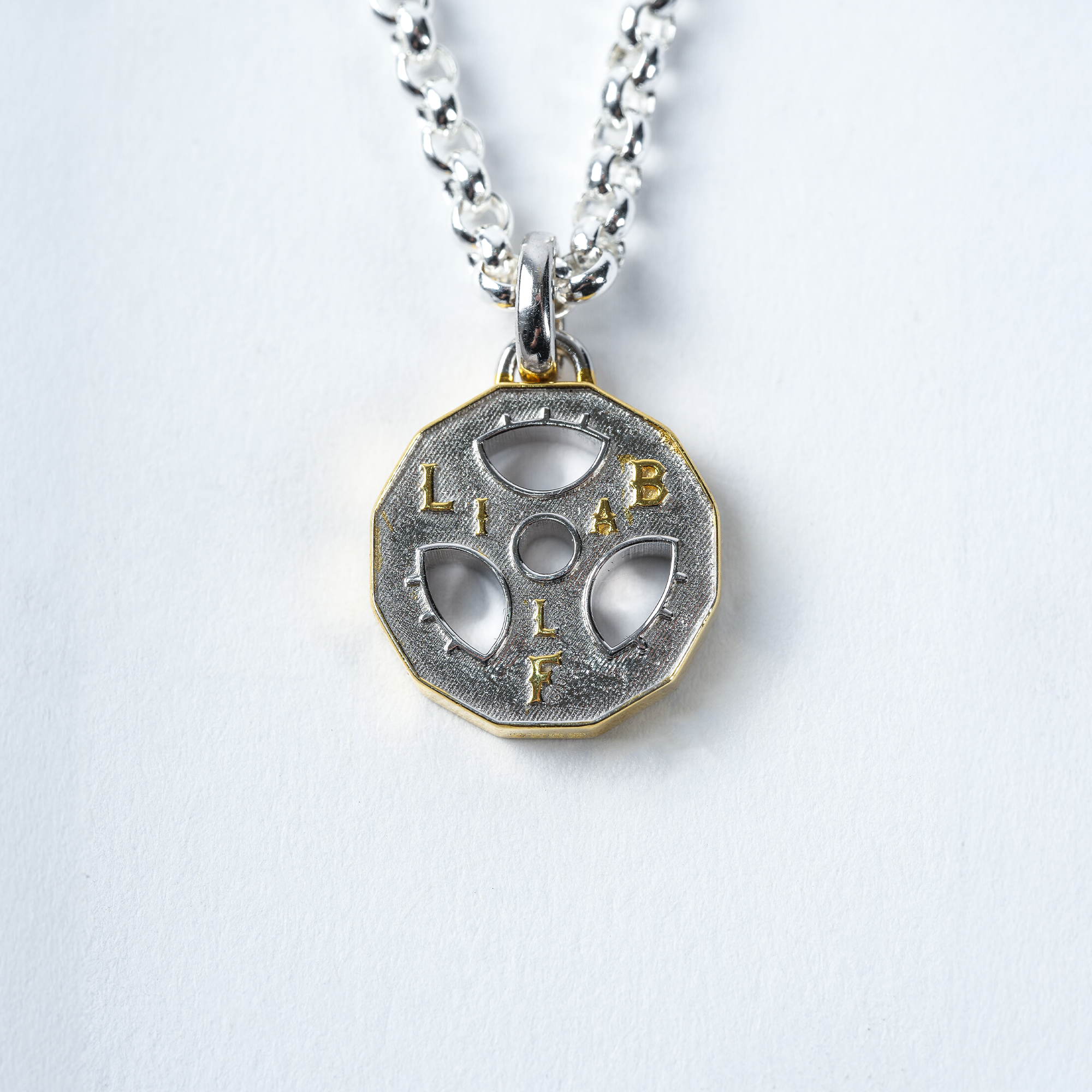 LIBALF STRENGTH MEDALLION