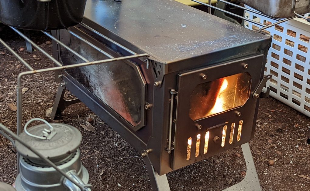 ポモリーのチタン薪ストーブ POMOLY T-BRICK のレビュー | ライフ