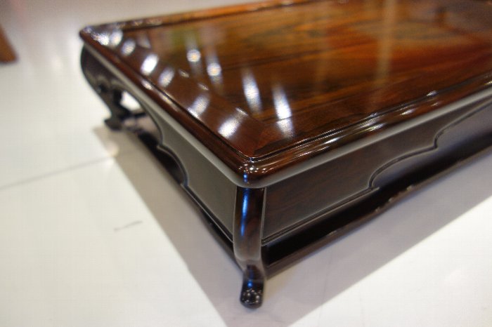 黒柿の1.8尺の花台・雲型が入荷 : 住賓館(じゅうひんかん)ブログ