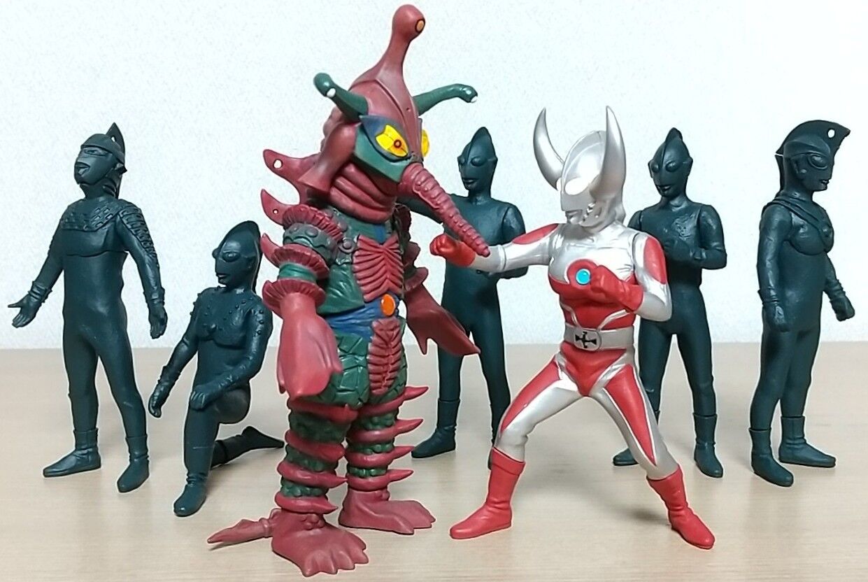 豪華な7体セット】アルティメットルミナス 奇跡！ウルトラの父セット
