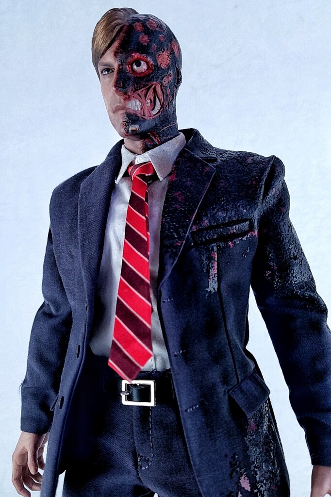 ホットトイズ トゥーフェイス(2.0版) レビュー : えるけーえぬ