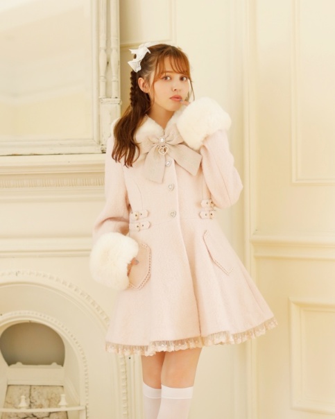 ビジューリボンミニ丈Aラインコート ｜ LIZ LISA（リズリサ）公式通販