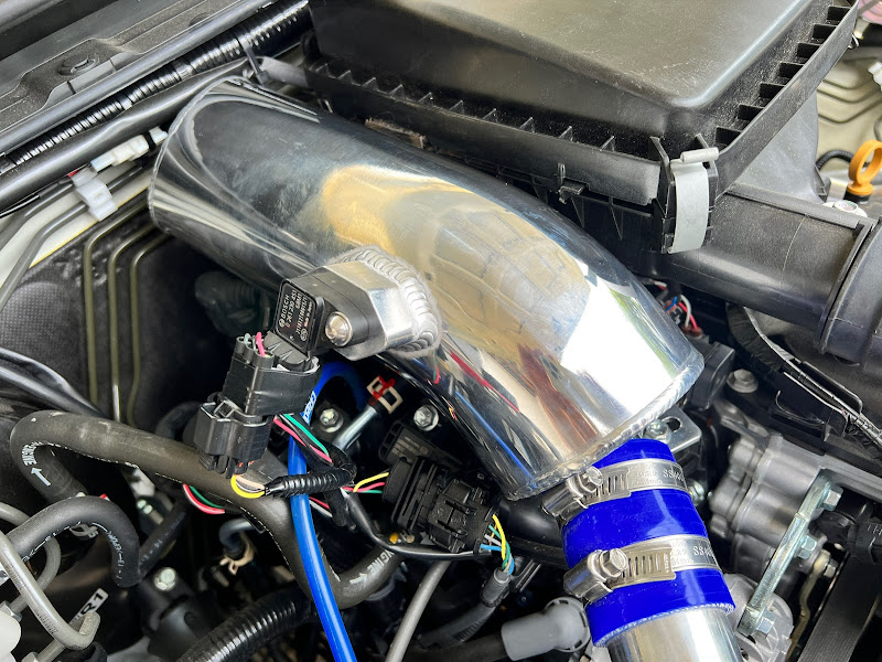 ジムニーのハイブリッジファースト・パワーチャンバー・取り付け