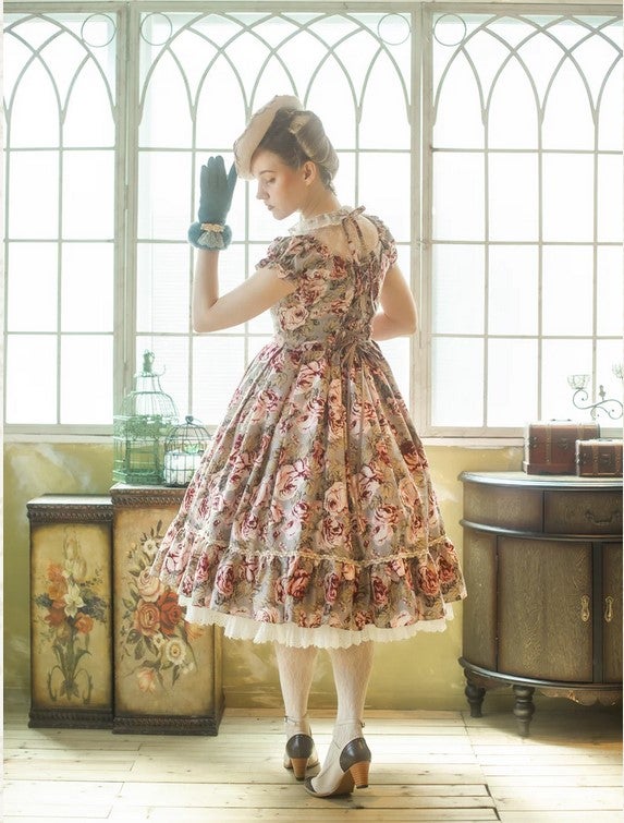 Rose Gobelin Pauline OP by Victorian Maiden