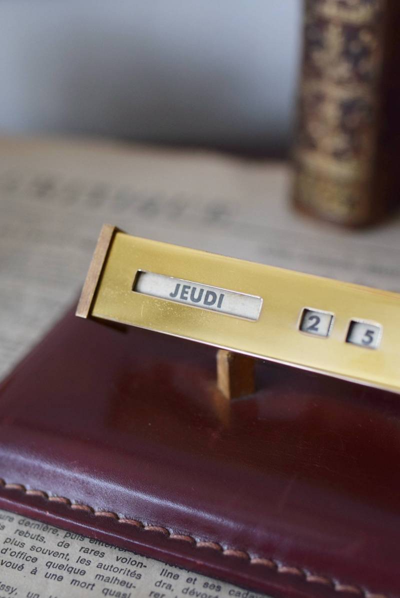 ヴィンテージカレンダー.3 万年カレンダー フランス ディスプレイ雑貨