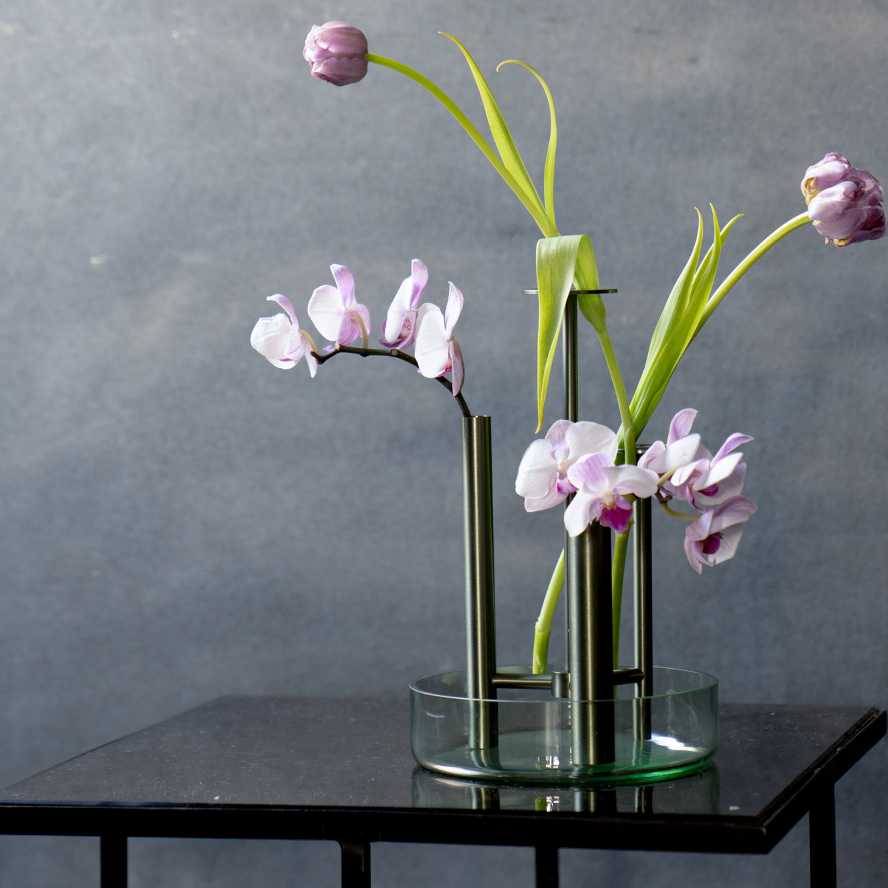 FRITZ HANSEN IKERU VASE（フォレストグリーン）