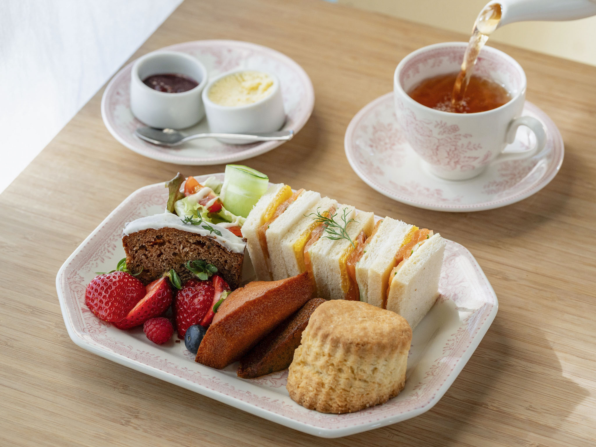 TEA ROOM KIKI 紅茶＆スコーン専門店