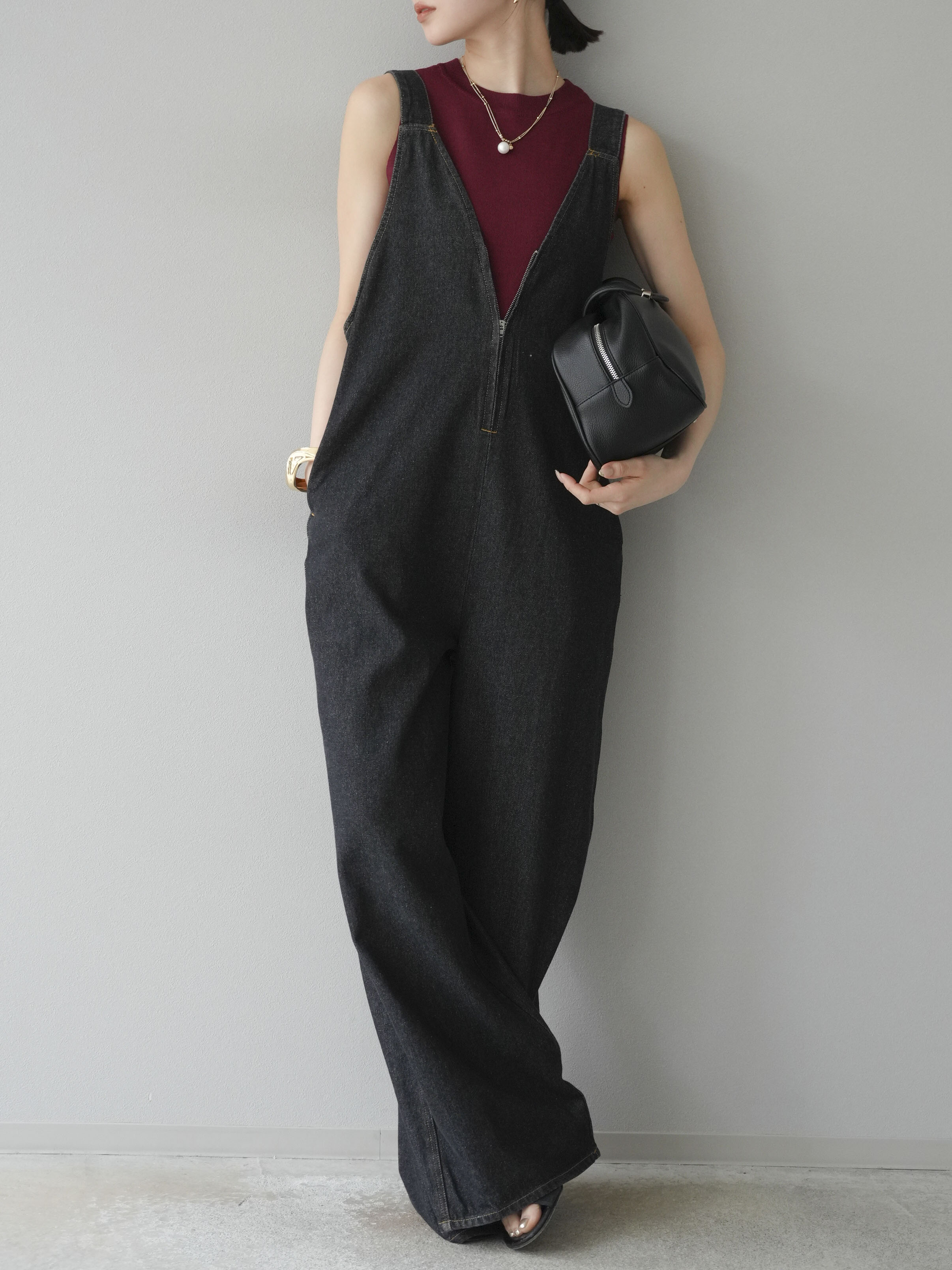 予約]フロントZIP Vネックデニムサロペット/ブラック – Lumier