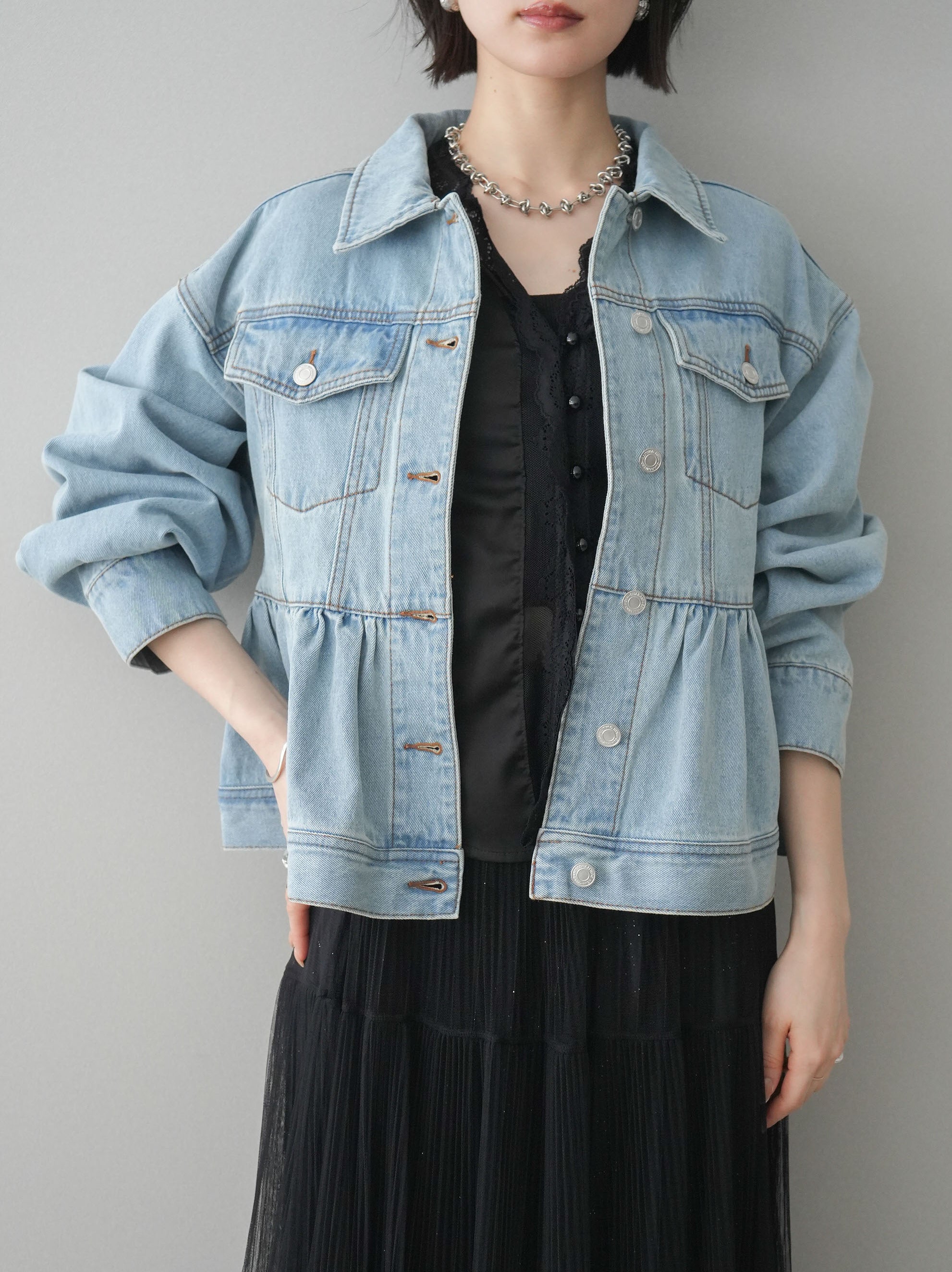 予約]ぺプラムフレアデニムジャケット/bleach – Lumier