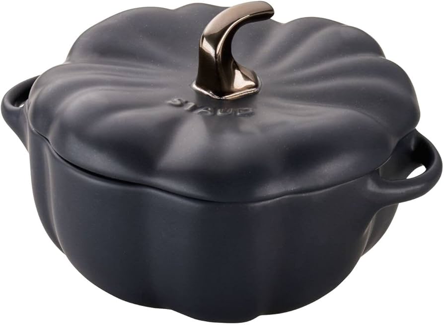 Amazon｜staub ストウブ 「 パンプキン ココット ブラック 15cm 0.68ml