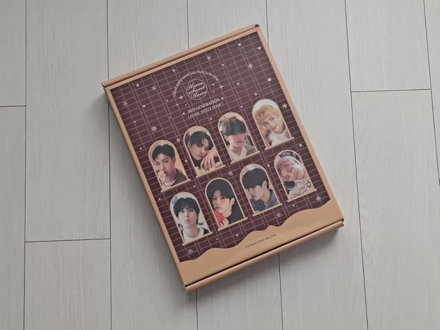 Amazon.co.jp: Stray Kids SKZFC STAY ステイ 3期 限定 入会特典