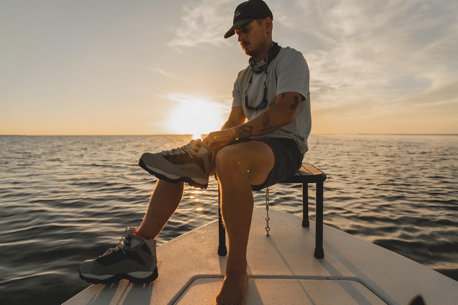 Amazon.com: frogg toggs Men's Saltshaker Flats Boot - Cleated