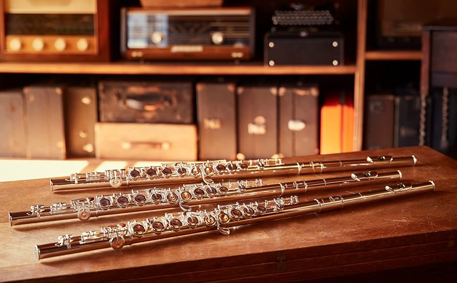 Amazon.com: Pearl Brillante PF-525E Flute From JPN : Musical