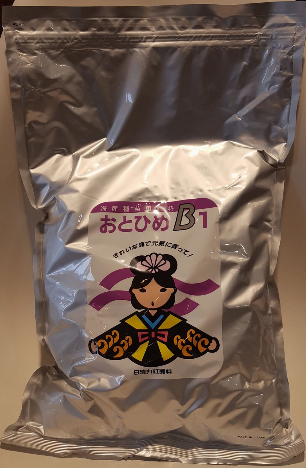 Amazon | 日清丸紅飼料 おとひめ B1（顆粒 平均200~360μm）2kg（国内