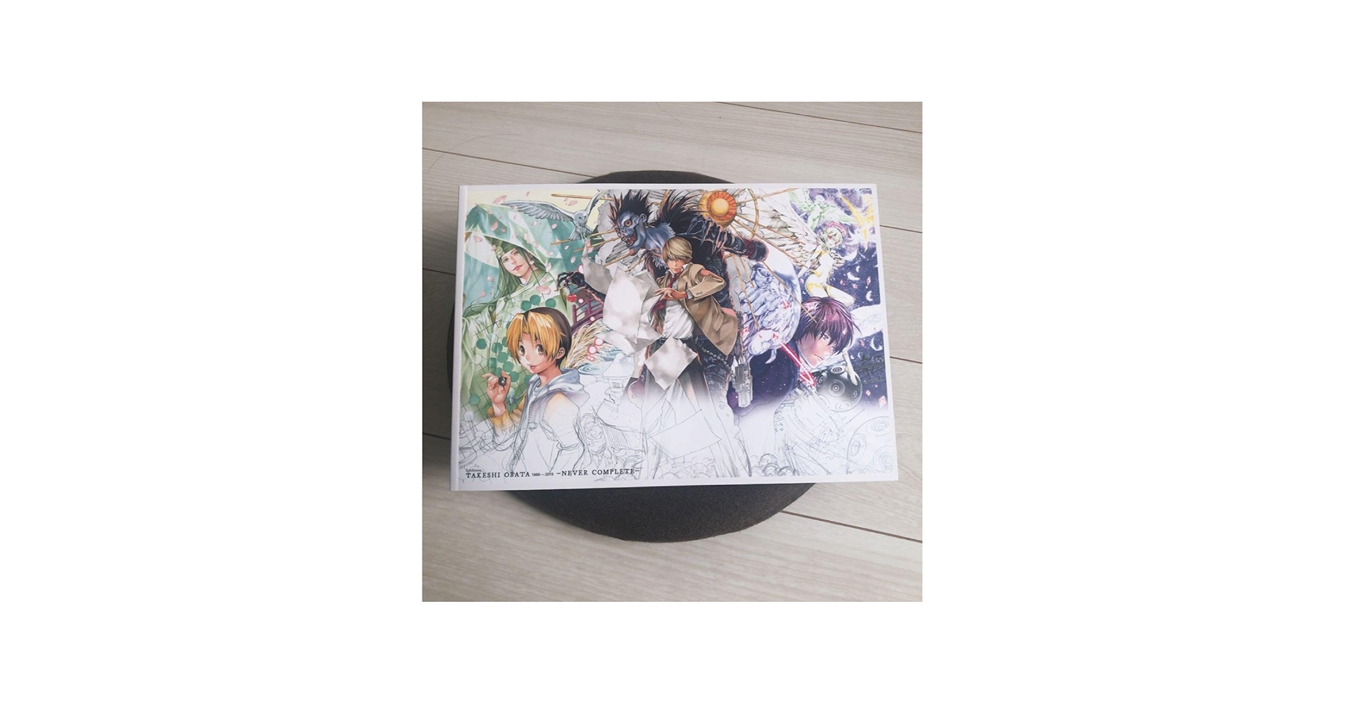 Amazon.co.jp: 画集30周年記念小畑健展 Never complete 公式図録