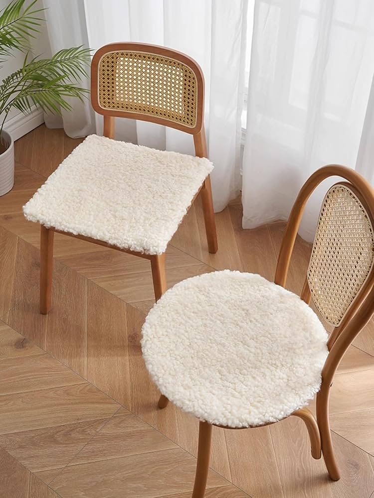 Amazon.co.jp: ムートンクッション 天然ムートン 羊毛100% 短毛