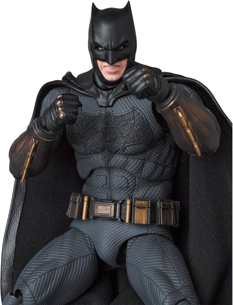 Amazon.co.jp: MAFEX マフェックス No.222 BATMAN バットマン (ZACK