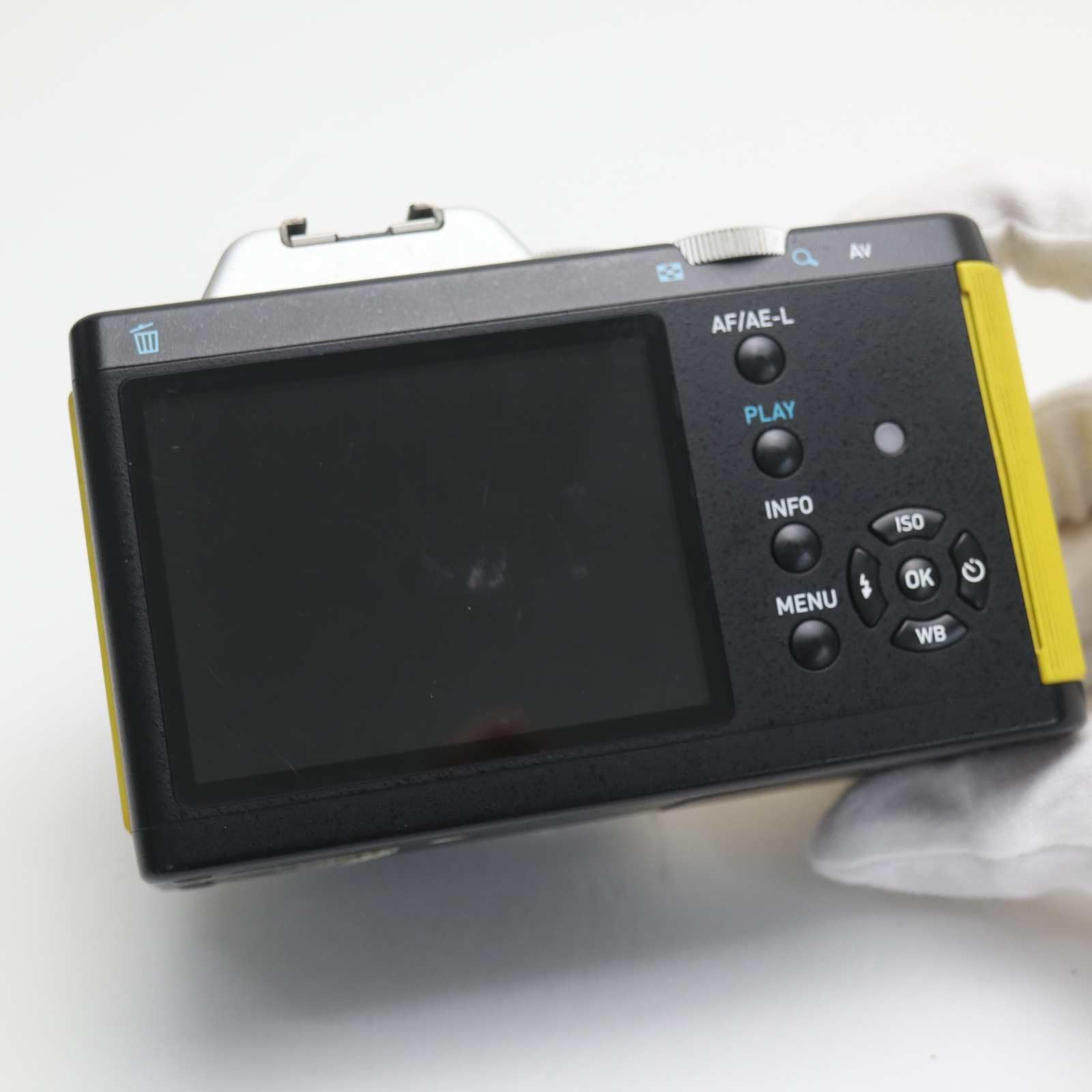 Amazon | PENTAX デジタル一眼カメラ K-01 ボディ ブラック/イエロー K