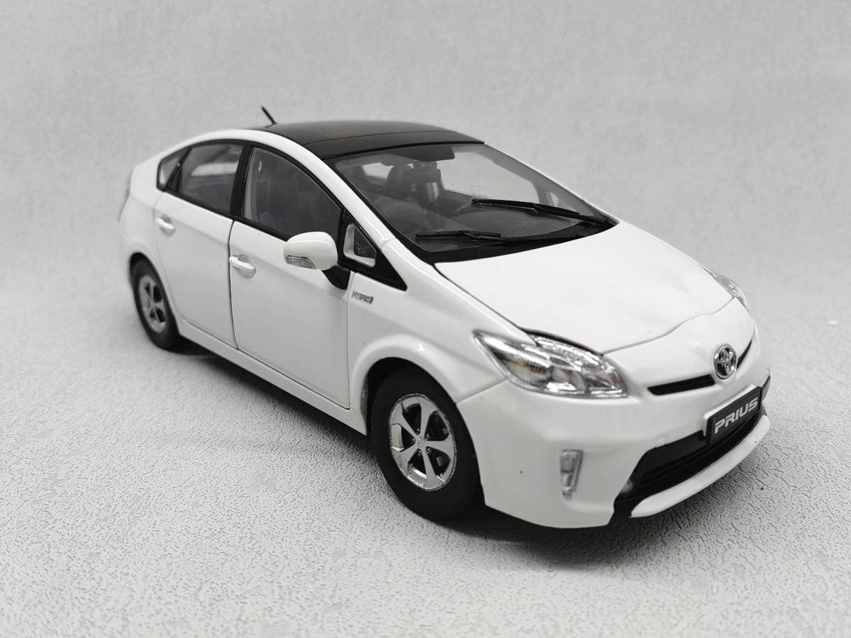 Amazon | 1/18 ミニカー プリウス | ミニカー・ダイキャストカー | ホビー