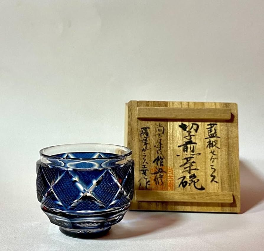 Amazon.co.jp: 『薩摩切子 藍色被せ 猪口 ※SHIMADZU彫印あり 「薩摩