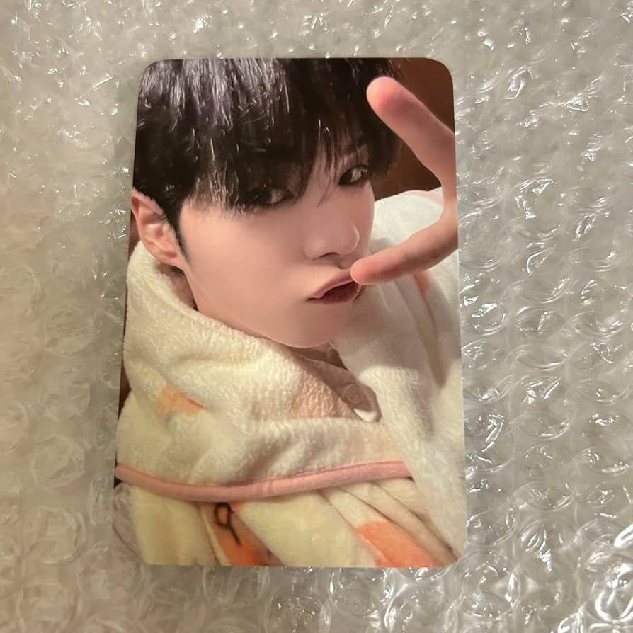 Amazon.co.jp: TREASURE ktown4u シンガポールサイン会 当選者 トレカ