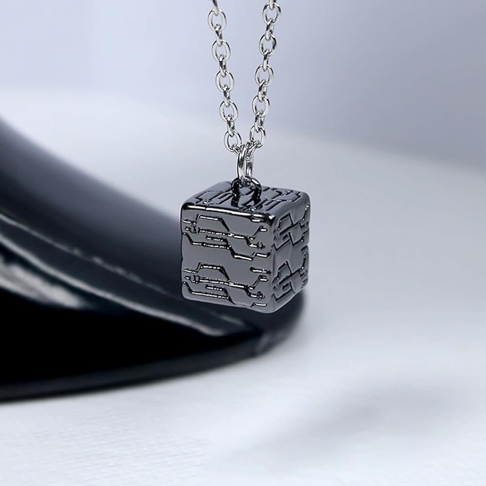 Amazon.co.jp: [HADWAO] ネックレス ペンダント アクセサリー コスプレ