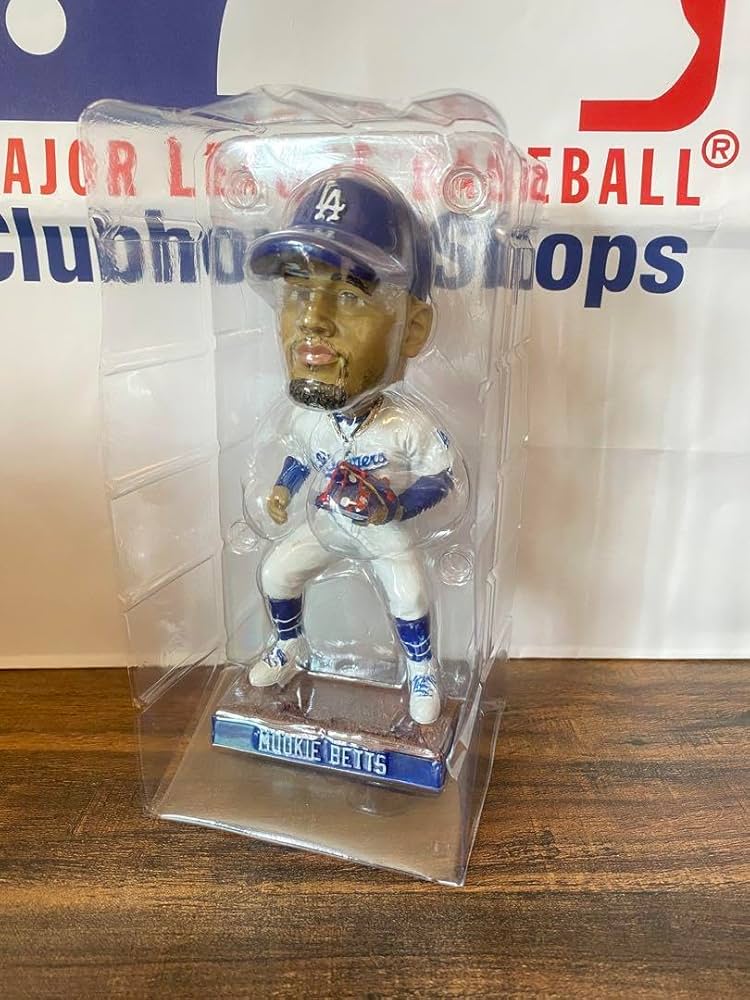 DB様【球場配布】Mookie Betts ボブルヘッド ムーキー・ベッツ 希少 DB