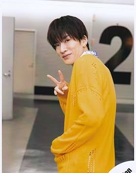 Amazon.co.jp: Snow Man 公式 生 写真（深澤辰哉）SM02724 : おもちゃ