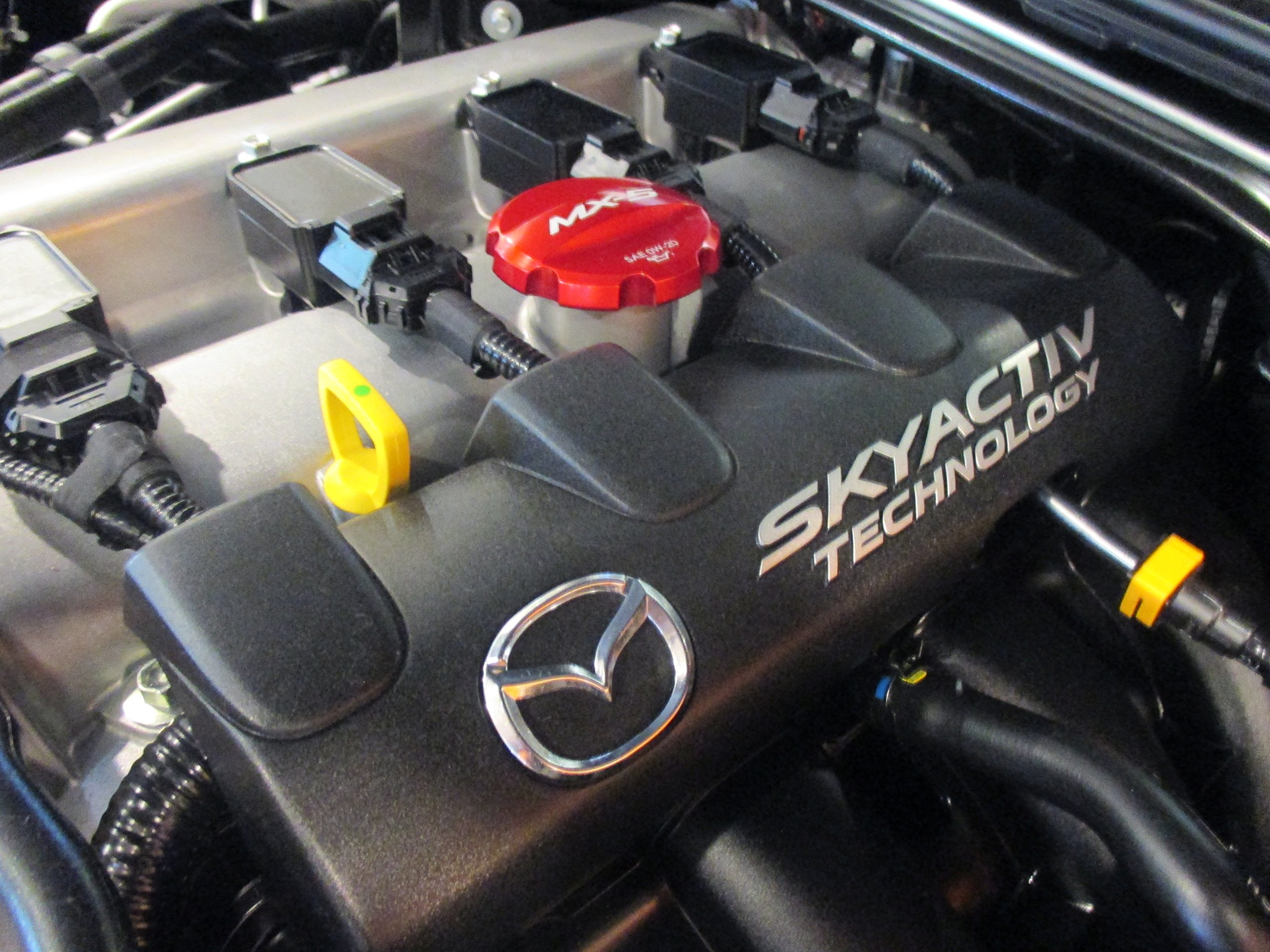 Amazon | USマツダ 純正品 マツダ ロードスター ND型 RFにも適合