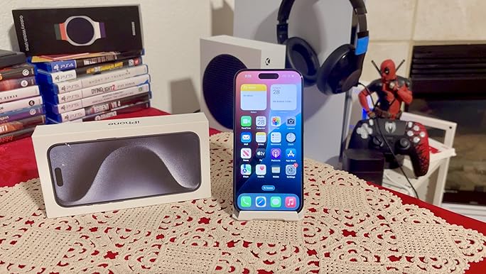 Amazon.com: Apple iPhone (Renewed Premium) 15 Pro, 128GB, Black