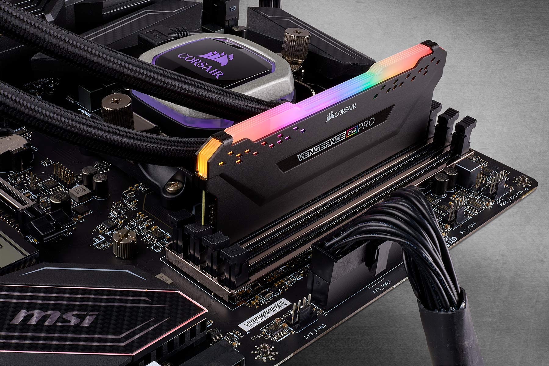 Corsair Vengeance RGB Pro 16GB (1x16GB) DDR4 3600 (PC4-28800) C18