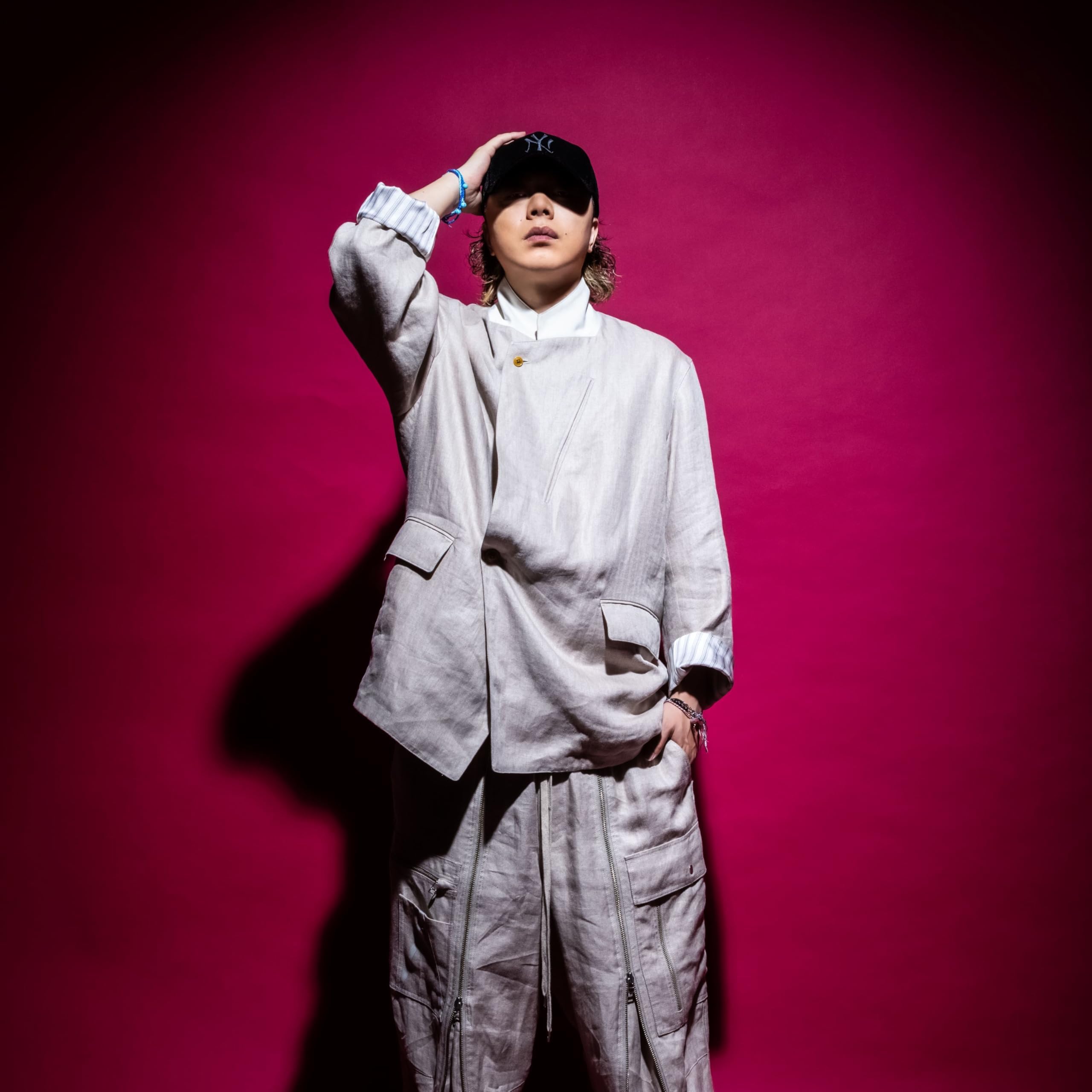 BAD HOP feat. G-k.i.d, Tiji Jojo & YZERRのBAD HOP (Deluxe Edition