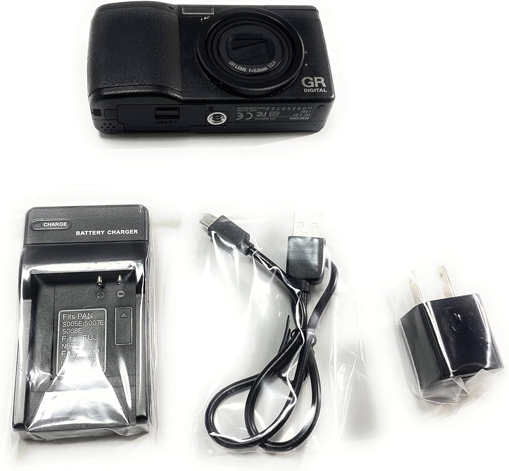 Amazon.co.jp: RICOH GR DIGITAL Digital Camera : Electronics