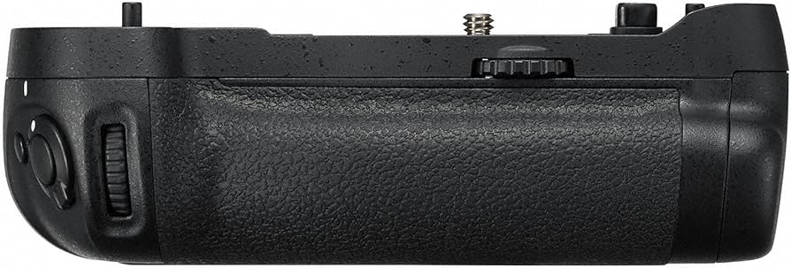 Amazon | Nikon マルチパワーバッテリーパック MB-D17 | カメラ用