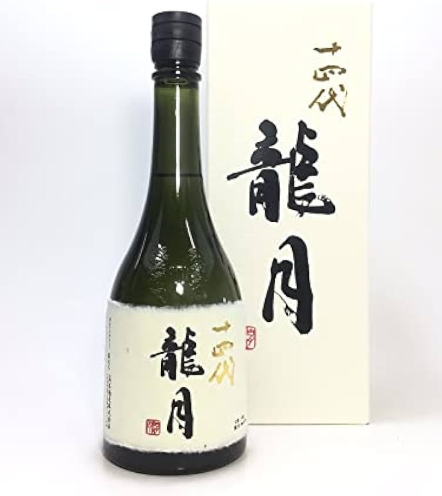 Amazon.co.jp: 十四代 純米大吟醸 斗瓶囲い 龍月 720ml : 食品・飲料・お酒