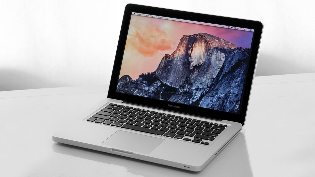 Macbook Pro de 13.3″ con procesador Intel i5 de 2.5Ghz y 1TB de