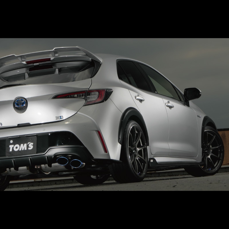 ポイント10倍／【カローラスポーツ】オーバーフェンダー【21#系】