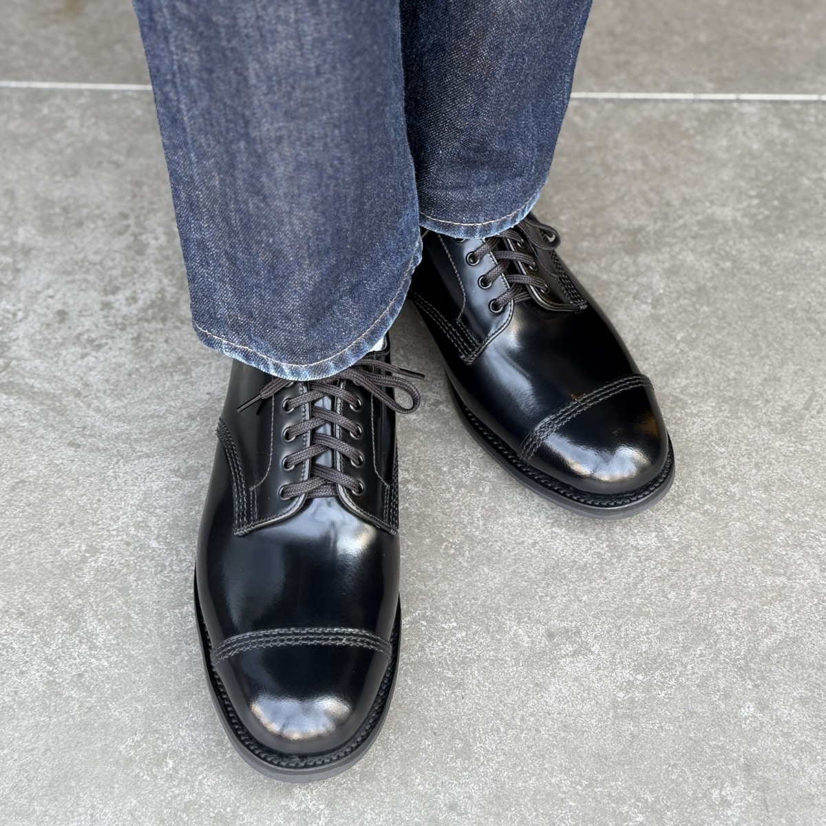 サンダース MILITARY DERBY SHOE BLACK キャップトウ メンズ