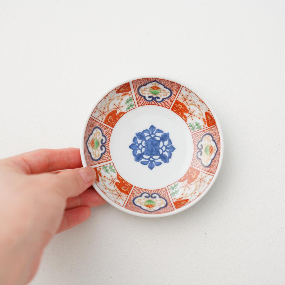 波佐見焼 染錦窓絵霊芝文 小皿｜ 四季折々のおしゃれな和食器通販