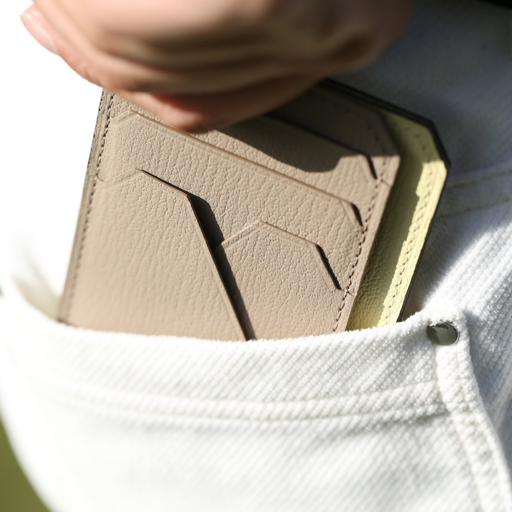 ラウンド中におすすめ】ラルコバレーノ スマートミニウォレット