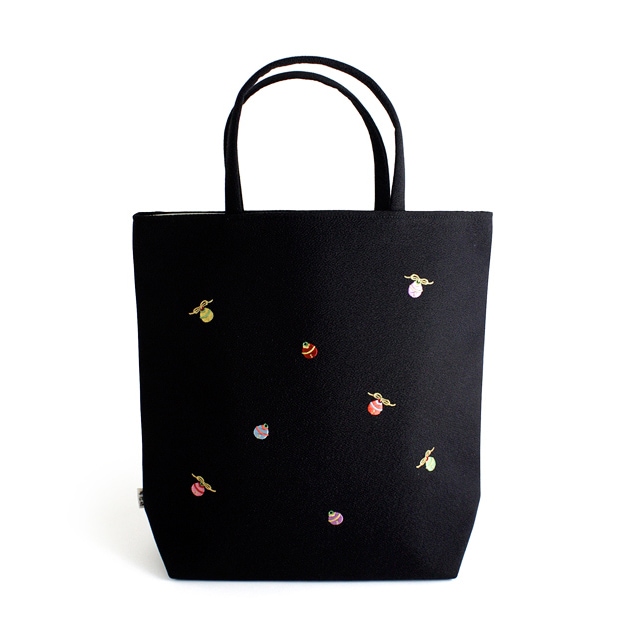 京都 井澤屋 バッグ「小鈴」黒 ちりめん 手提げバック 和装 鈴柄 道中