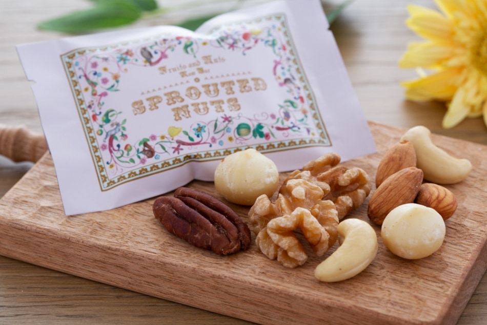 リピート率No.1】 フローラナッツ（旧名：食べきりサイズの発芽ナッツ