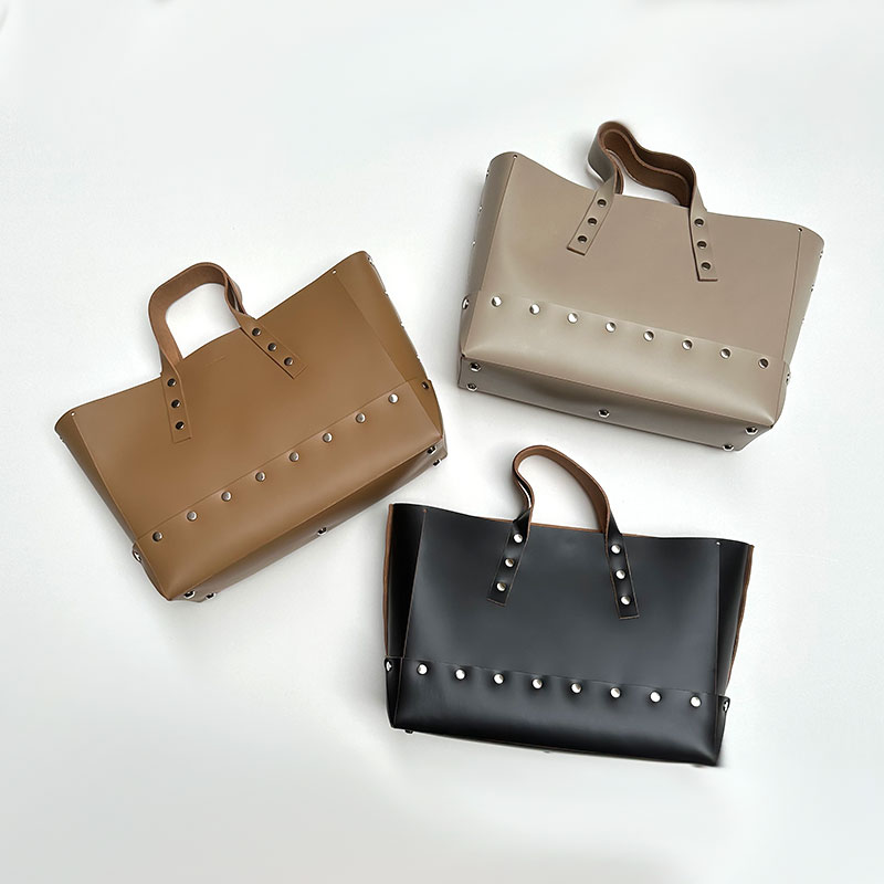 エンダースキーマ assemble rectangle bag M | すべての商品 | 3bre サブレ